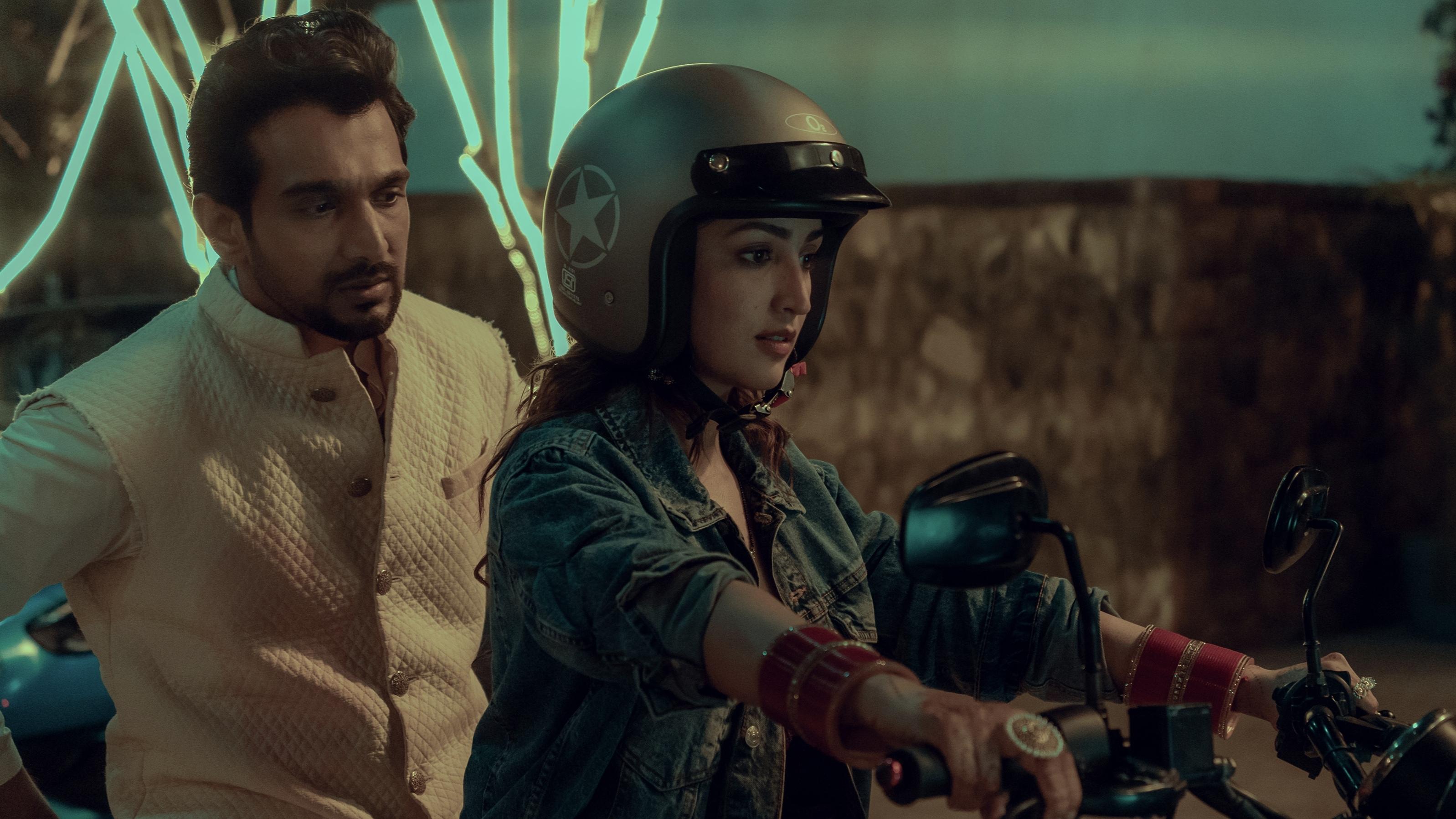 Immagine Dhoom Dhaam - Poster - Sfondi