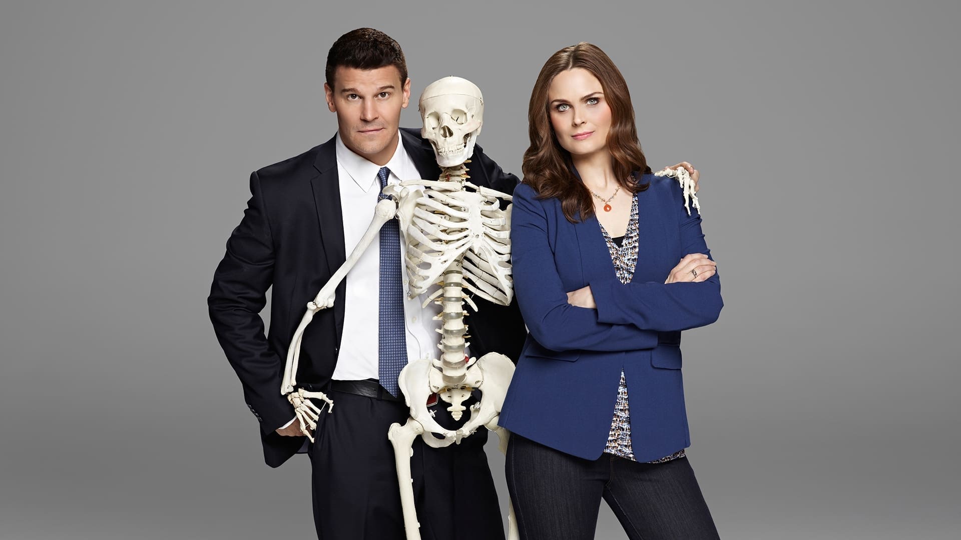 Immagine Poster serie TV 32 Bones